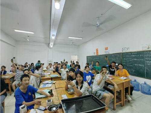 弘扬端午文化 传我浓情粽香 高县落润中学开展端午节文化教育活动