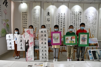 苏州荷韵社区开展“清风拂童心 廉洁伴成长”系列活动
