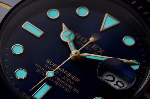 光合误会 在太阳下站立四小时只为夜光手表